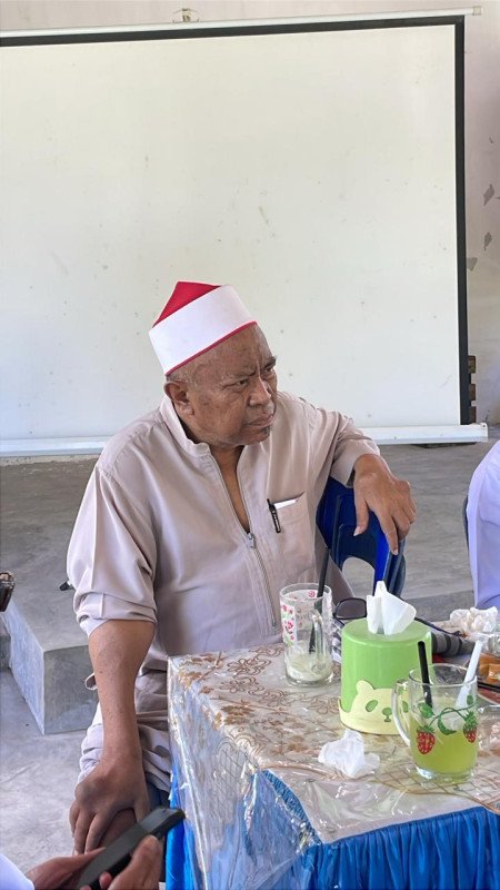 Ketua Dewan Syar&rsquo;i Baznas Lombok Timur, TGH. Ishak Abdul Gani, LC